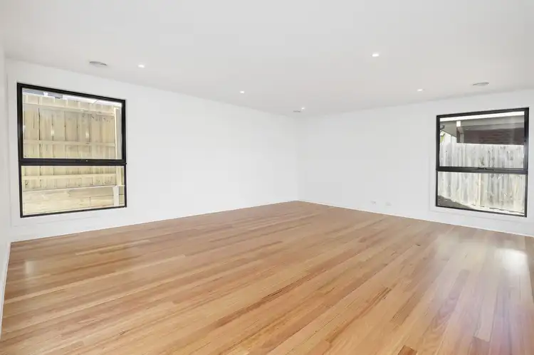 Sixth view of Homely townhouse listing, 2/1 Cowley Street, Mccrae VIC 3938