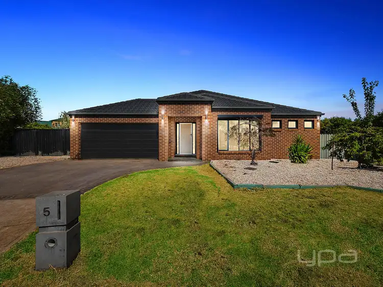 5 Ethereal Place, Kurunjang VIC 3337