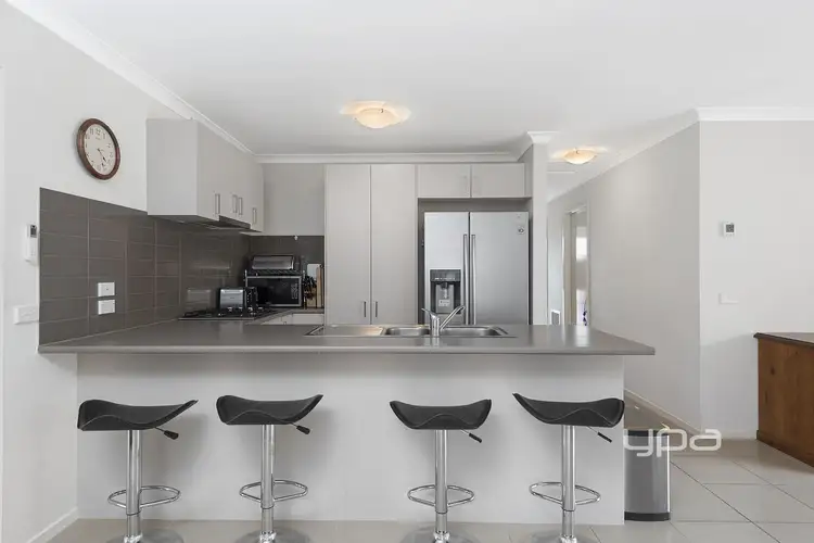 Third view of Homely house listing, 8 Dulverton Court, Sunbury VIC 3429