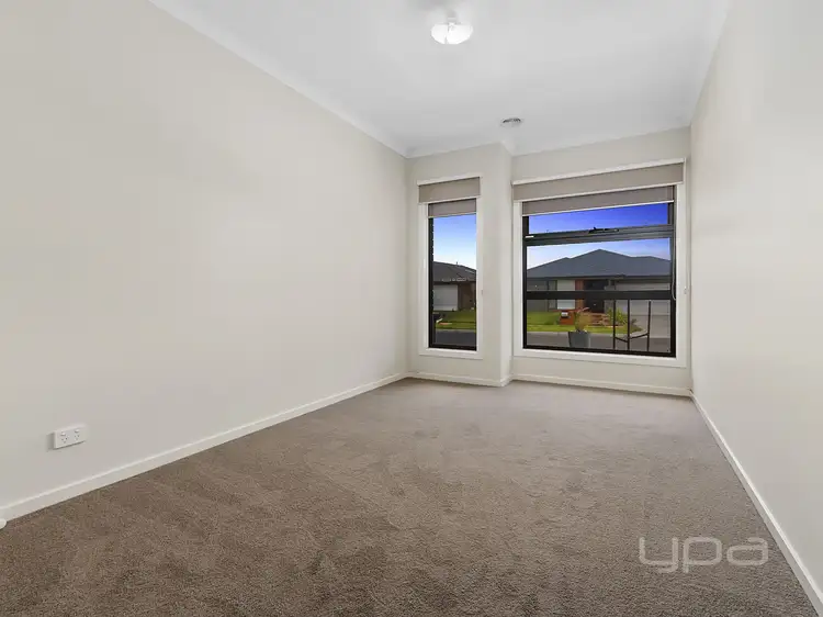 Second view of Homely house listing, 7 Rushton Avenue, Strathtulloh VIC 3338