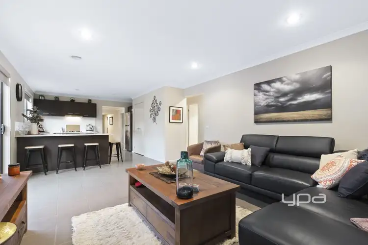Fifth view of Homely house listing, 19 Raine Court, Sunbury VIC 3429
