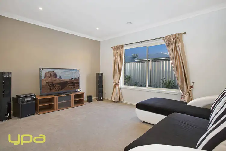 Fifth view of Homely house listing, 9 West Highland Drive, Burnside Heights VIC 3023