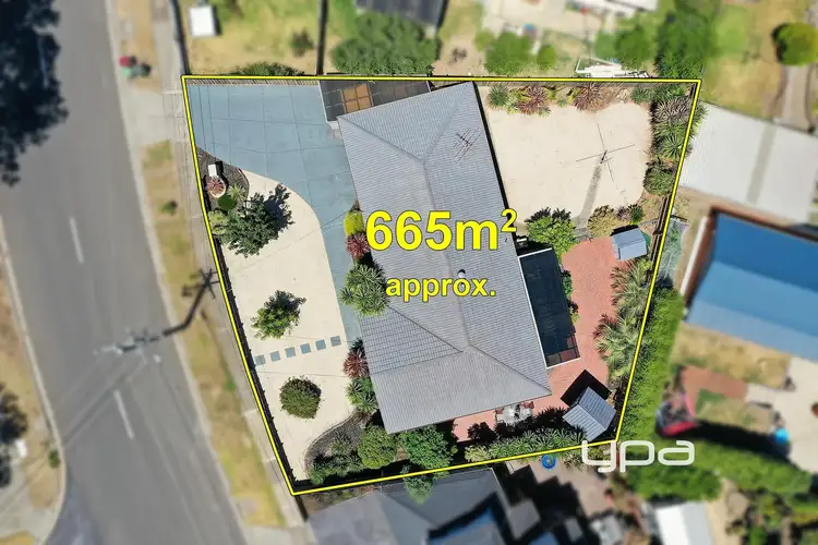 Third view of Homely house listing, 7 Harricks Crescent, Attwood VIC 3049
