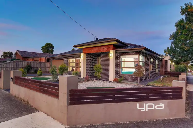 Second view of Homely house listing, 2 Riversdale Street, Craigieburn VIC 3064
