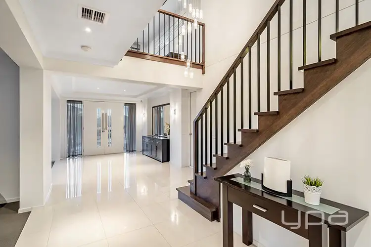 Third view of Homely house listing, 32 Brentwick Drive, Craigieburn VIC 3064