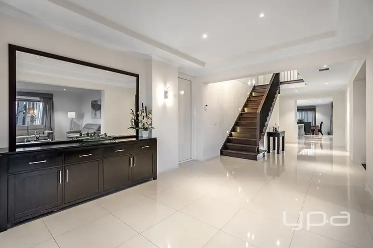 Fourth view of Homely house listing, 32 Brentwick Drive, Craigieburn VIC 3064