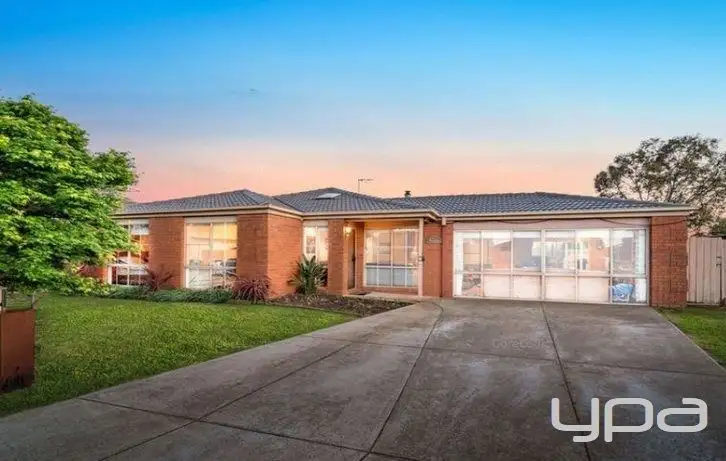 13 Dongala Drive, Werribee VIC 3030
