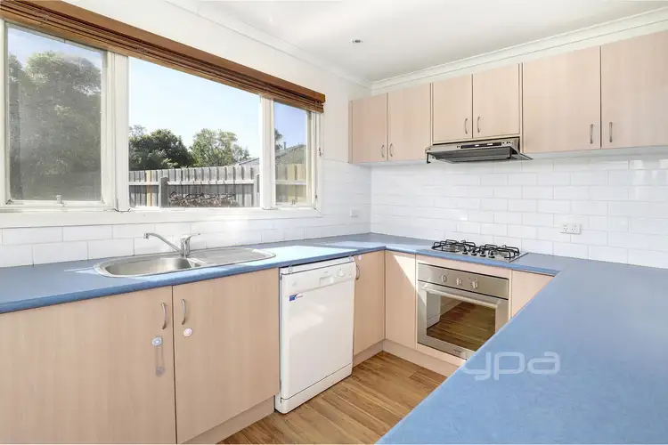 2 Vellvue Avenue, Tootgarook VIC 3941