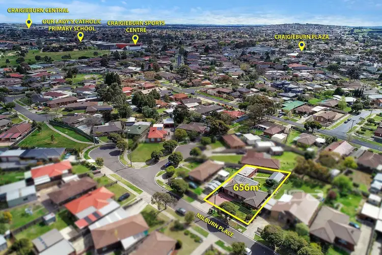 Third view of Homely house listing, 18 Milburn Place, Craigieburn VIC 3064
