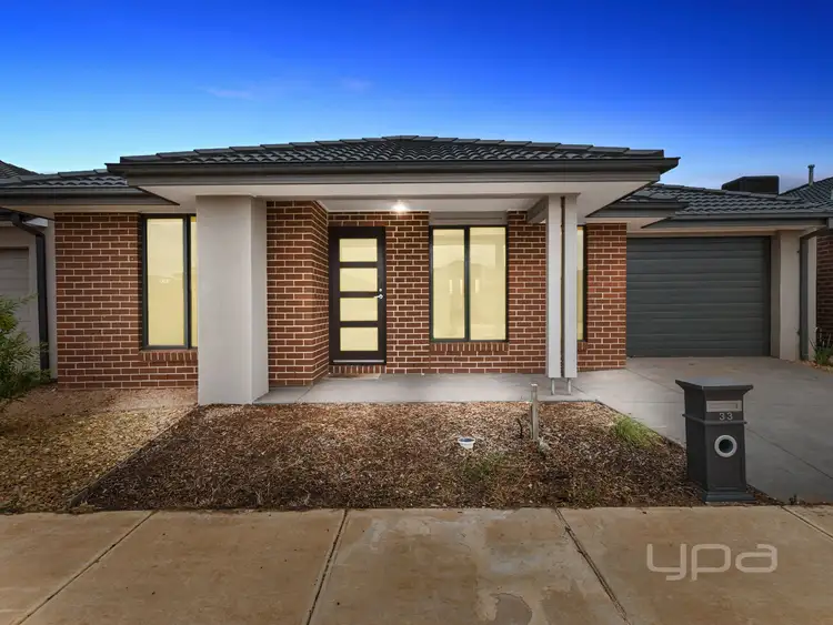 33 Golden Wattle Way, Harkness VIC 3337