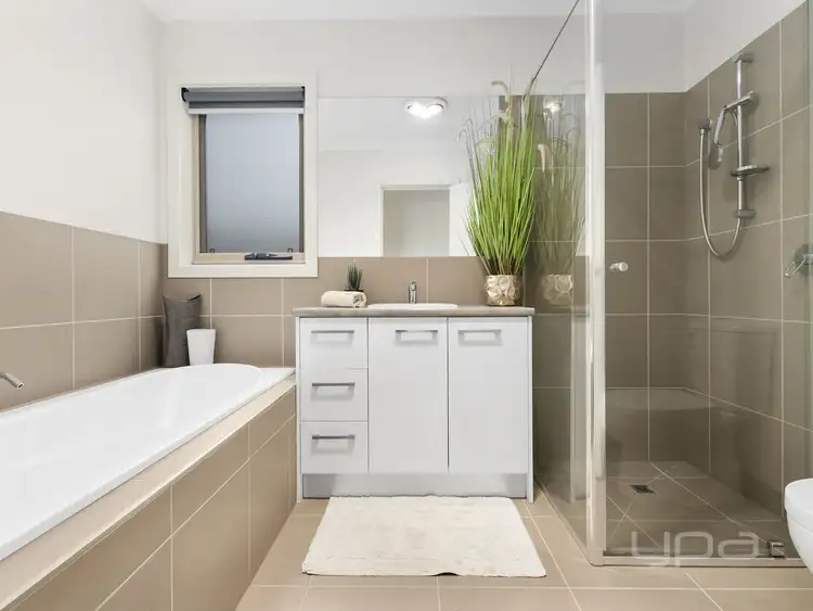 Sixth view of Homely house listing, 4 Karinya Way, Harkness VIC 3337