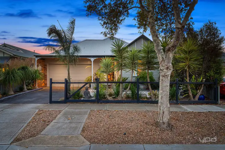 27 Giofches Crescent, Tarneit VIC 3029