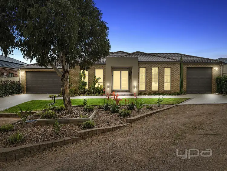 37 Featherhead Way, Harkness VIC 3337
