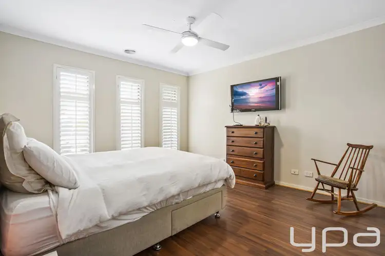 Fourth view of Homely house listing, 5 Canons Crescent, Manor Lakes VIC 3024