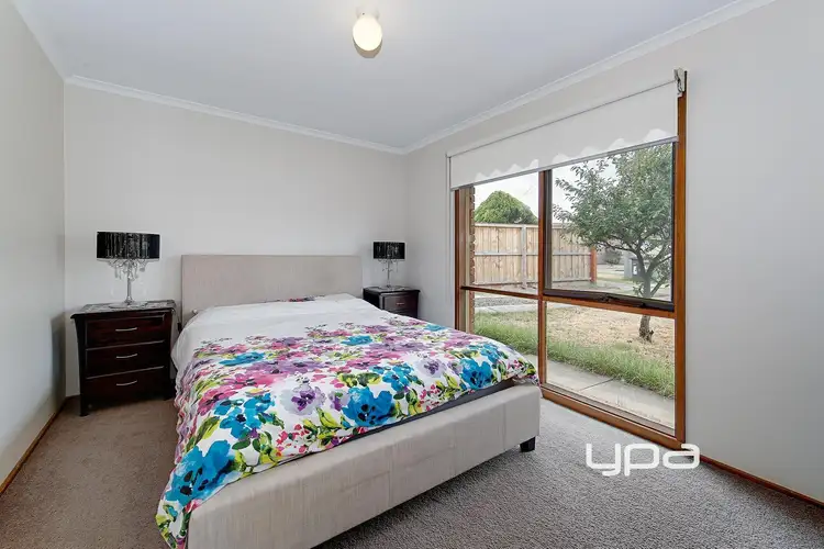Fifth view of Homely house listing, 13 Epsom Court, Craigieburn VIC 3064