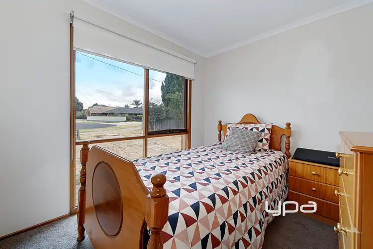 Seventh view of Homely house listing, 13 Epsom Court, Craigieburn VIC 3064