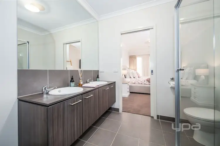Sixth view of Homely house listing, 29 Keynes Circuit, Fraser Rise VIC 3336