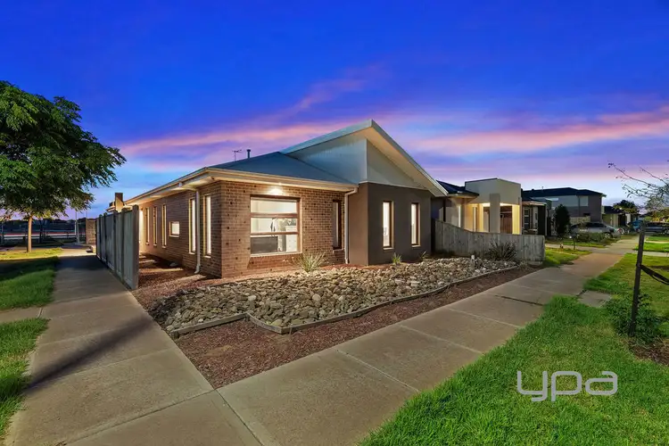1 Flourish Way, Werribee VIC 3030