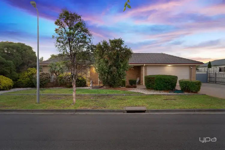 81 Hopetoun Road, Werribee VIC 3030