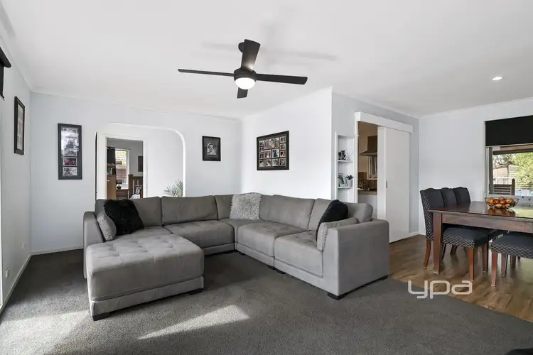 Fourth view of Homely house listing, 18 Fisher Court, Sunbury VIC 3429