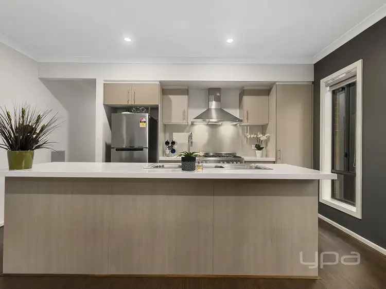Sixth view of Homely house listing, 8 Robinson Drive, Weir Views VIC 3338