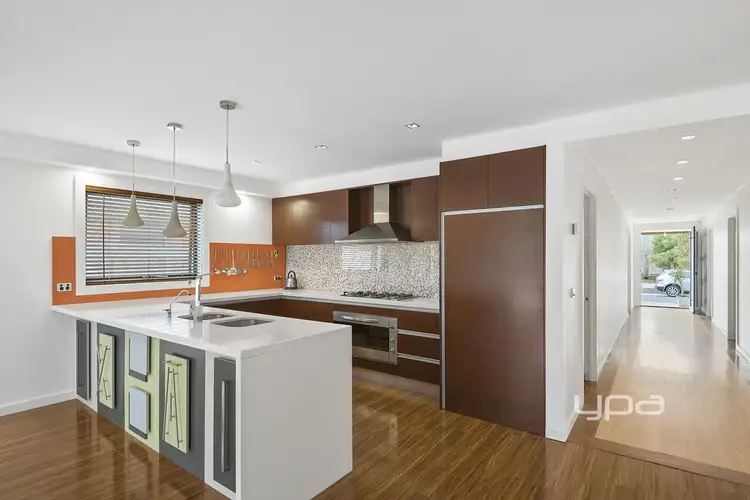 Second view of Homely house listing, 4 Ruyton Court, Sunbury VIC 3429