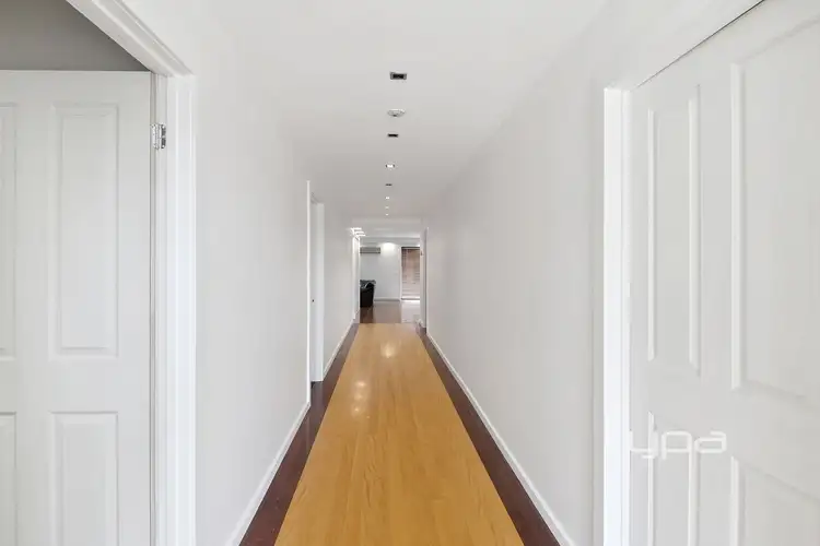 Fourth view of Homely house listing, 4 Ruyton Court, Sunbury VIC 3429