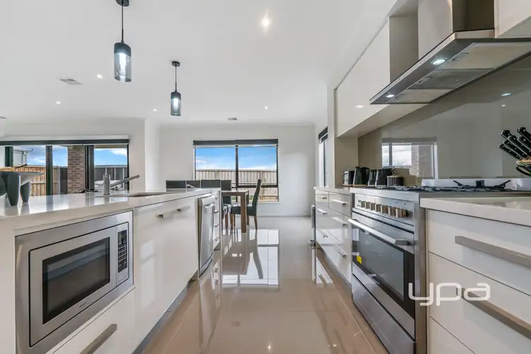 Second view of Homely house listing, 9 Speargrass Court, Sunbury VIC 3429