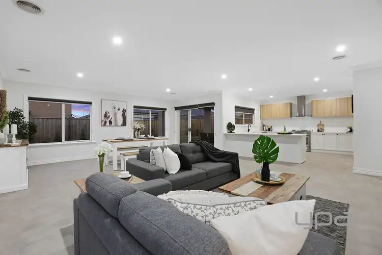 19 Tindale Boulevard, Werribee VIC 3030