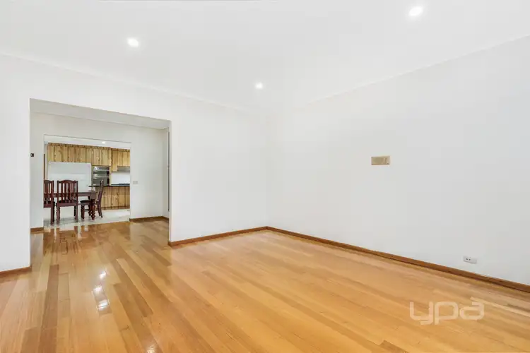 Fourth view of Homely house listing, 40 Saratoga Crescent, Keilor Downs VIC 3038