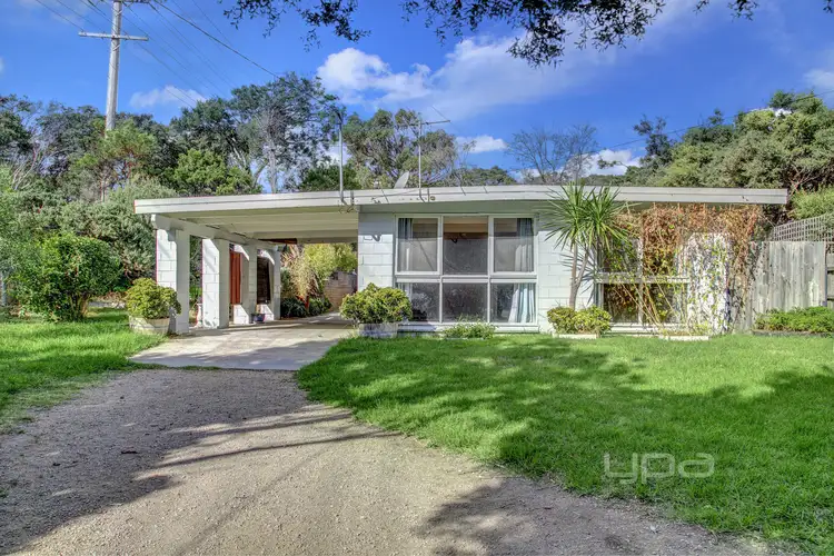 1 Dana Avenue, Blairgowrie VIC 3942