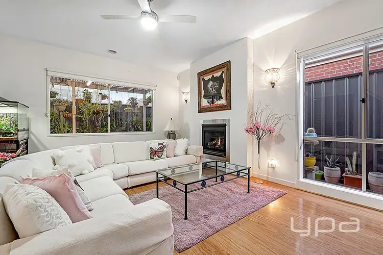 Sixth view of Homely house listing, 147 Newbury Boulevard, Craigieburn VIC 3064