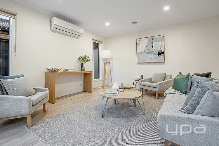 Second view of Homely house listing, 38 Kangaroo Road, Craigieburn VIC 3064