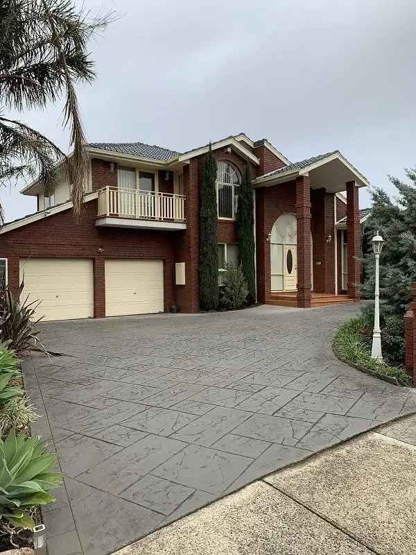 26 Kirkham Drive, Greenvale VIC 3059