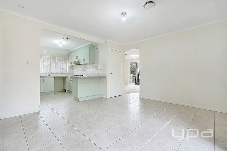 Sixth view of Homely house listing, 2/17 Abercarn Avenue, Craigieburn VIC 3064