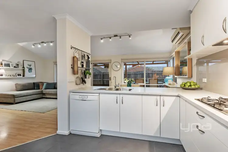 Fifth view of Homely house listing, 17 Strathconnon Square, Tullamarine VIC 3043