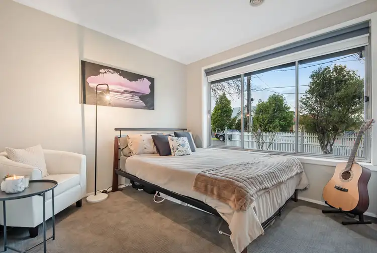 Sixth view of Homely house listing, 3 Windermere Crescent, Gladstone Park VIC 3043