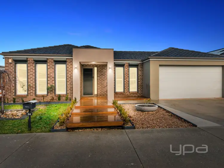 84 Arnolds Creek Boulevard, Harkness VIC 3337