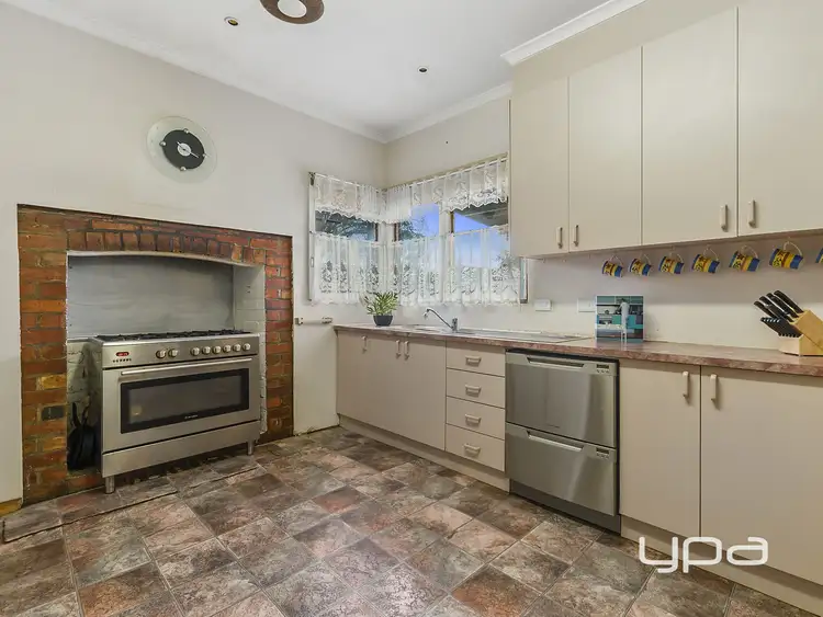 Fifth view of Homely house listing, 18 Griffith Street, Maddingley VIC 3340