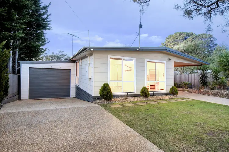 28 Niblick Street, Rye VIC 3941