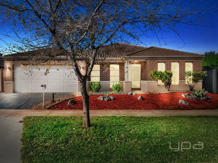 2 Karri Court, Brookfield VIC 3338