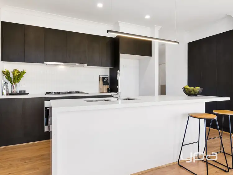 Sixth view of Homely house listing, 2 Lismore Circuit, Bacchus Marsh VIC 3340