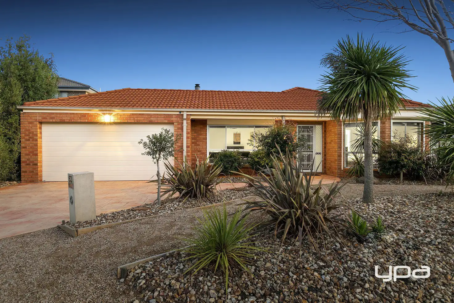 Main view of Homely house listing, 53 Jindabyne Avenue, Taylors Hill VIC 3037