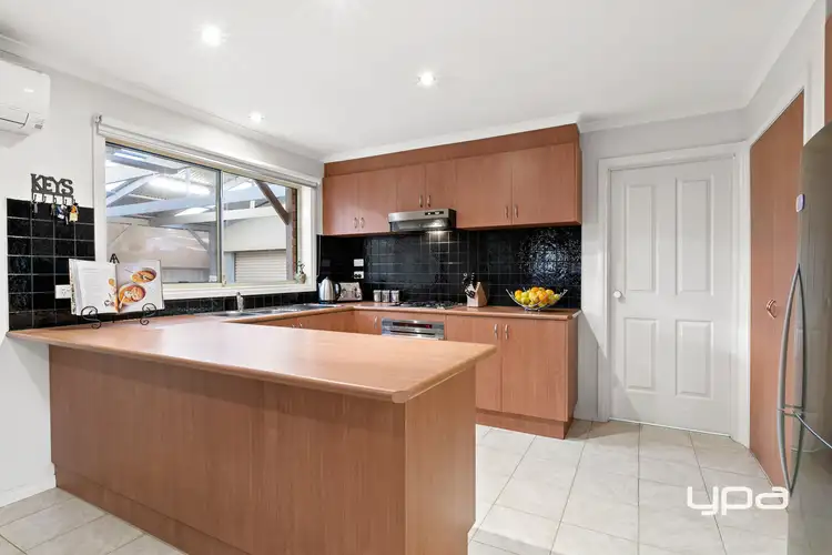 Fifth view of Homely house listing, 53 Jindabyne Avenue, Taylors Hill VIC 3037