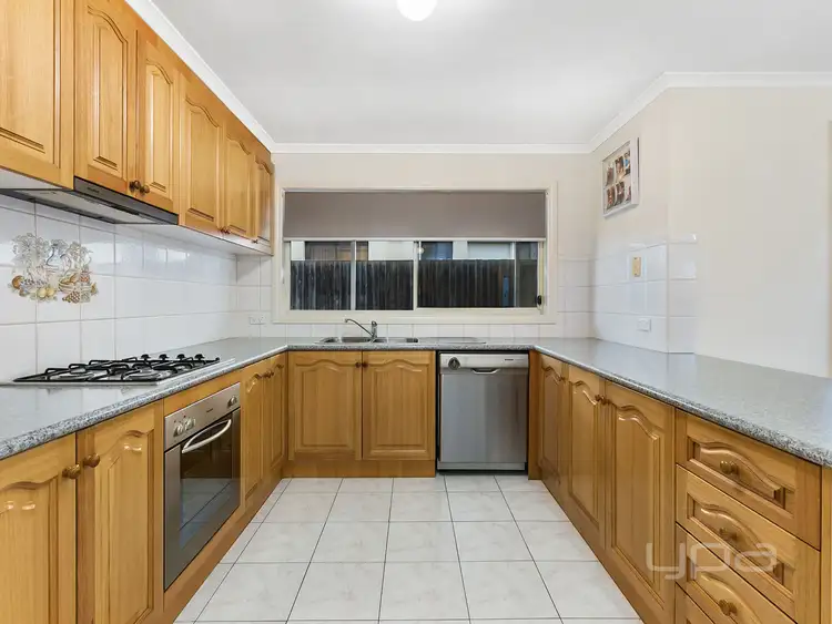 Sixth view of Homely unit listing, 2/3 Sylvia Close, Hillside VIC 3037