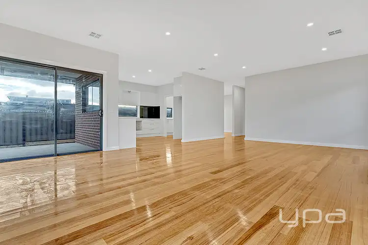 Fifth view of Homely house listing, 258 Marathon Boulevard, Craigieburn VIC 3064