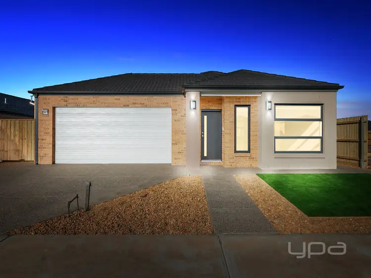 121 Claret Ash Boulevard, Harkness VIC 3337