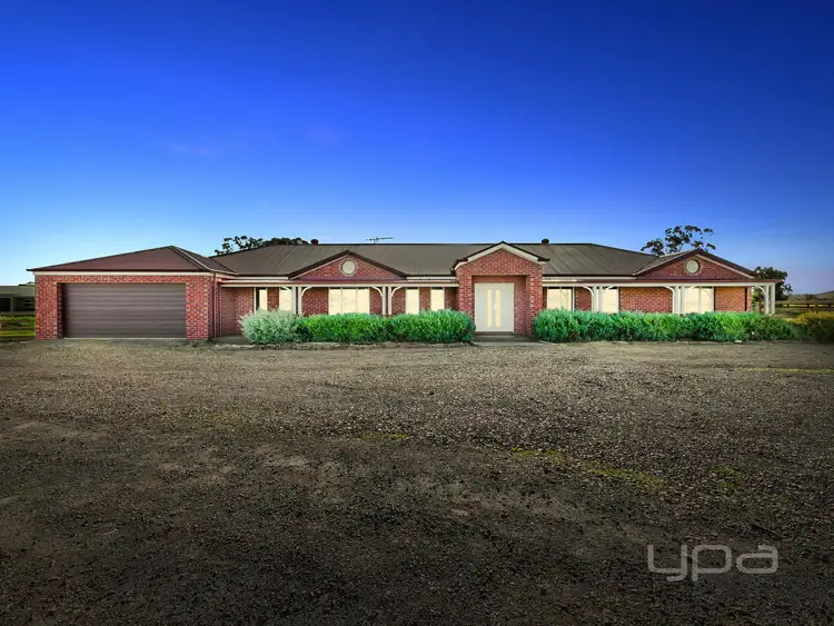 2 Pelican Point, Hopetoun Park VIC 3340