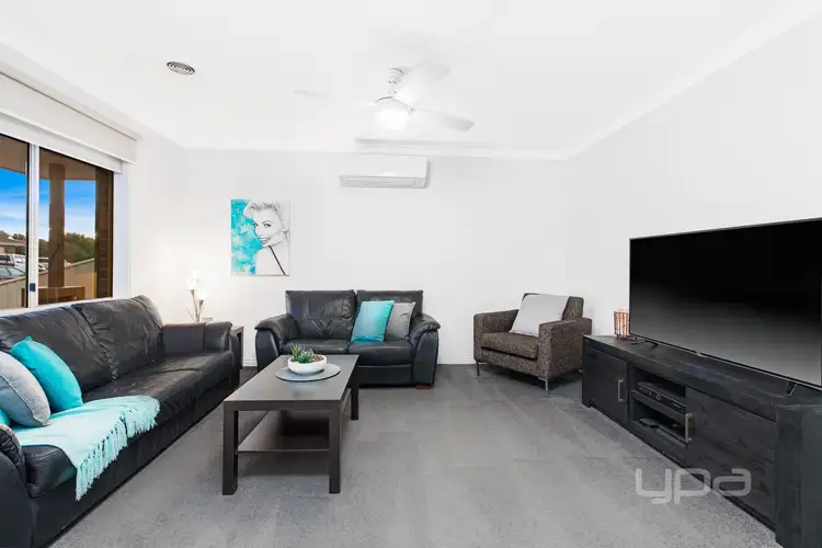 Fifth view of Homely house listing, 29 Santolin Drive, Hillside VIC 3037
