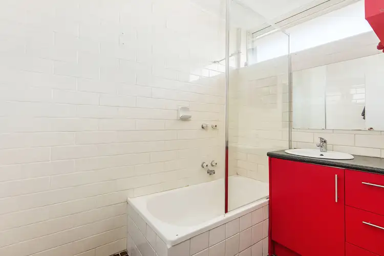 Fifth view of Homely unit listing, 5/10 Percy Street, St Albans VIC 3021